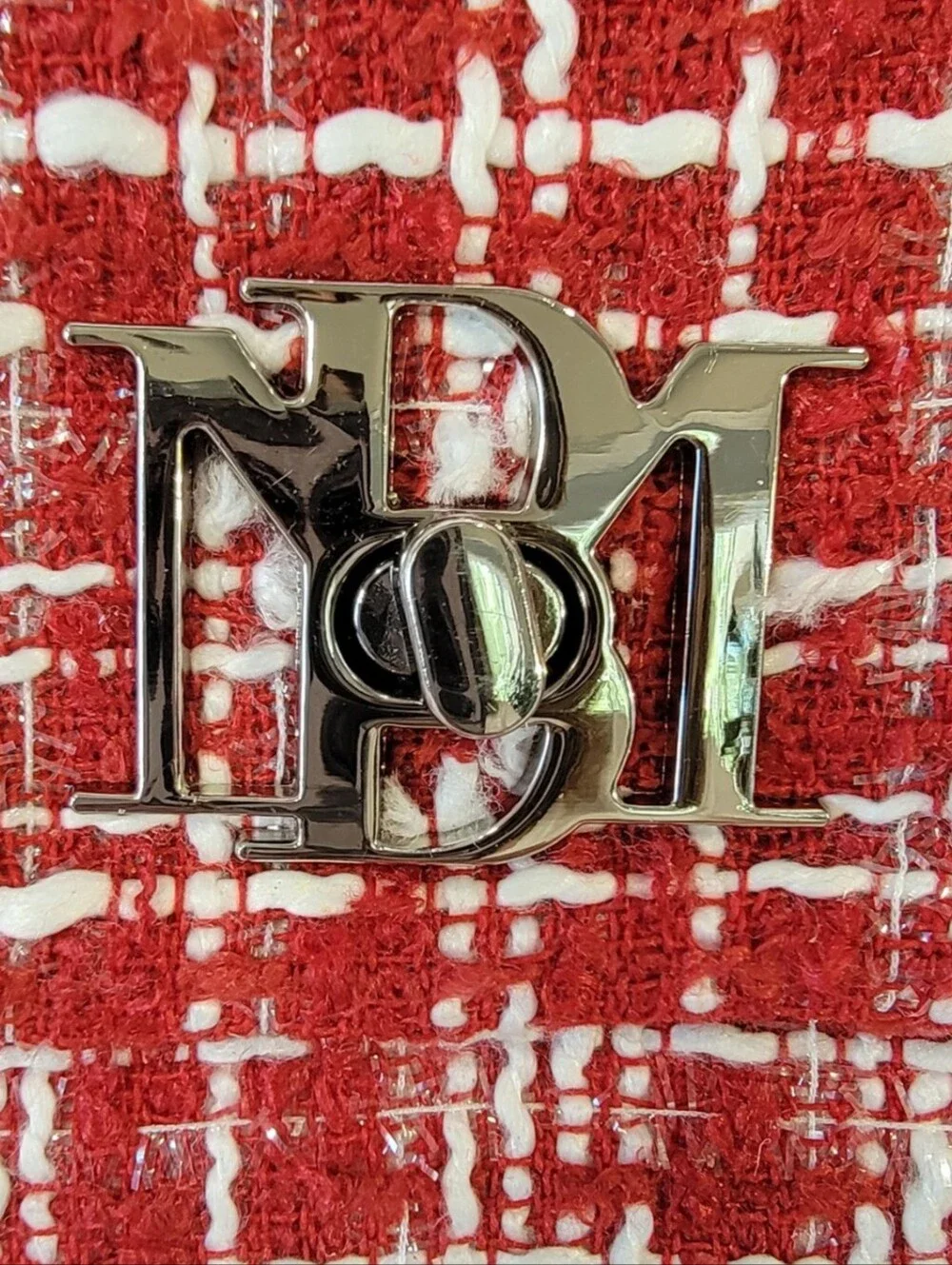 Badgley Mischka BMH-507 Red And White Tweed Chain Crossbody Bag NWT